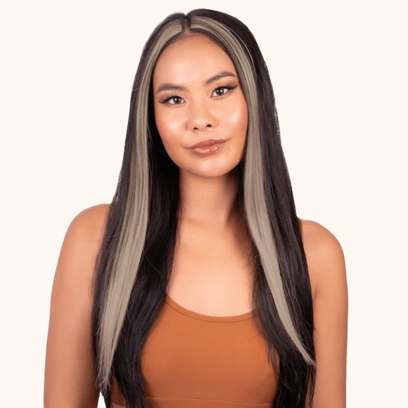 Insert Name Here Bronde & Platinum Hi-Lites - Picture 5 of 8